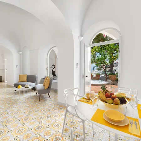 Villa Luxurious In Upper *