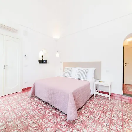 Luxurious In Upper
