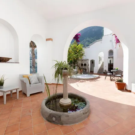 Luxurious In Upper Positano