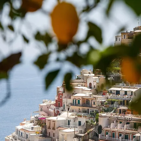 Luxurious In Upper Villa Positano