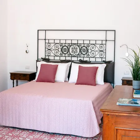 Luxurious In Upper Villa *