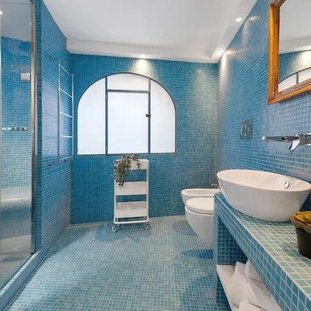 Villa Luxurious In Upper *