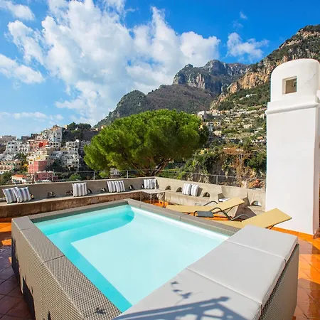 Luxurious In Upper Positano